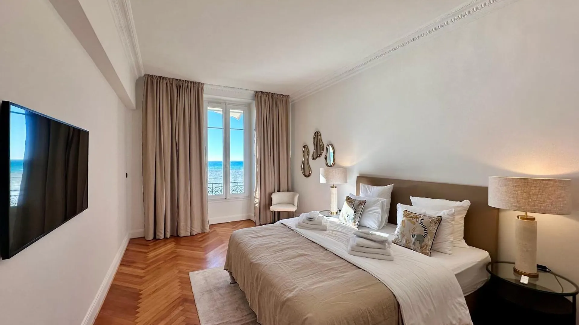 Quai Promenade View Balcony With Breathtaking View Apartment Nice France