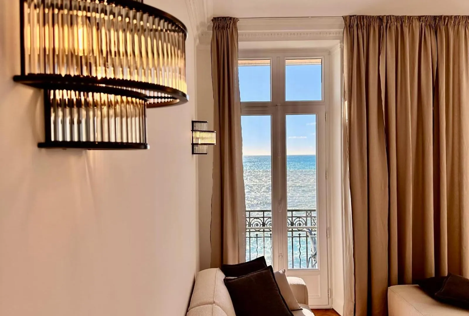 Quai Promenade View Balcony With Breathtaking View Apartment Nice